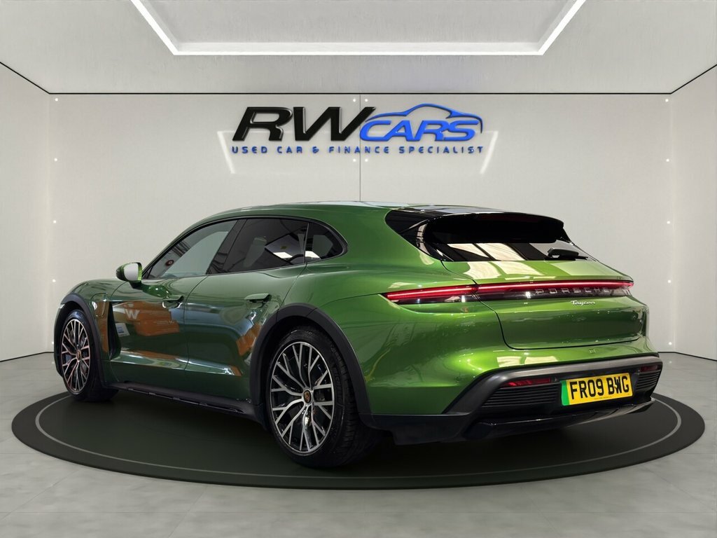 Porsche Taycan Estate Green #2