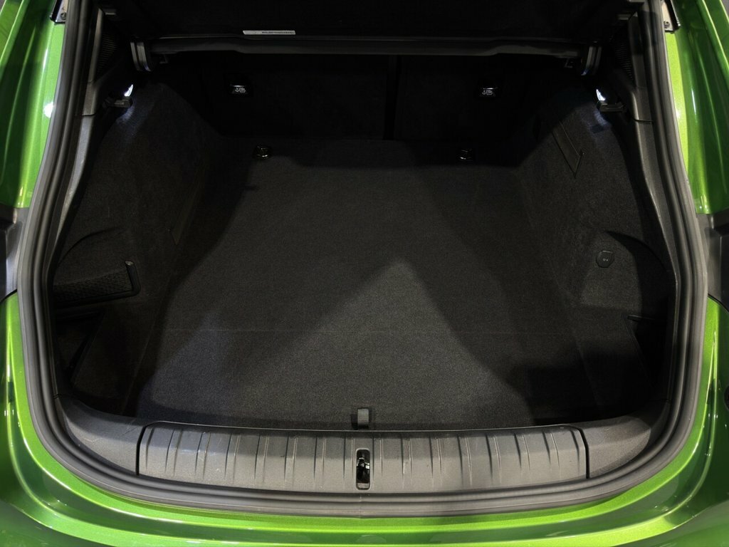 Porsche Taycan Performance Plus 4S White #22