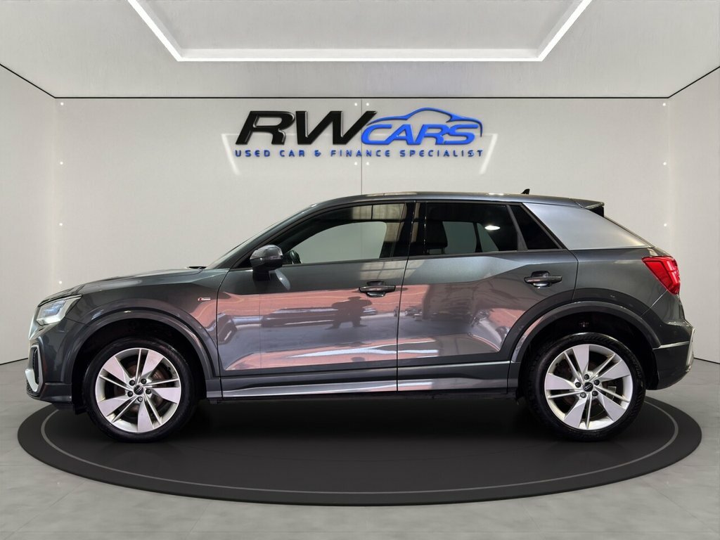 Audi Q2 1.5L S Line Grey #2