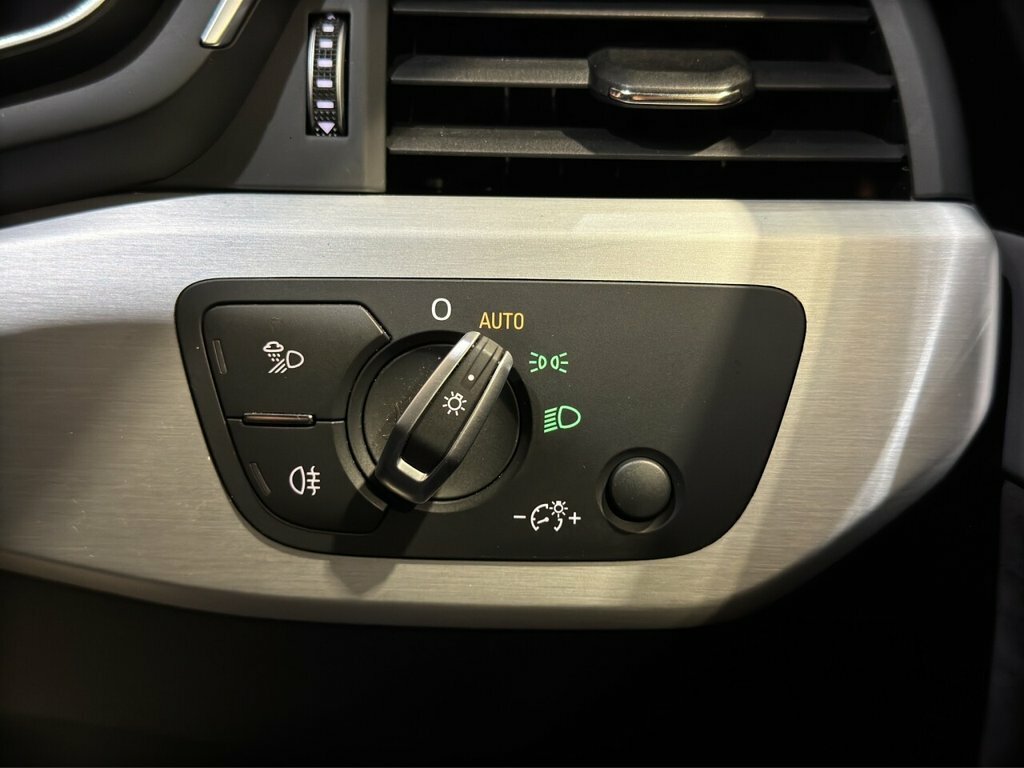 Audi A4 35 Tfsi Black Edition Grey #17