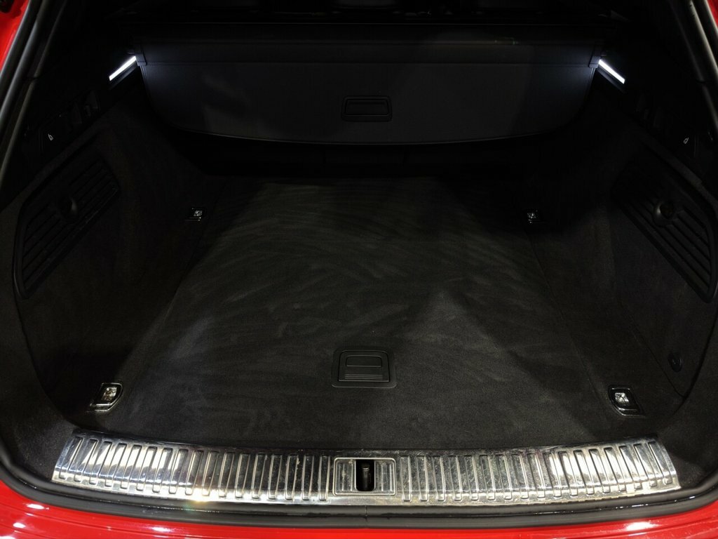Audi E-tron E-tron Sportback 55 S Line Quattro Silver #22