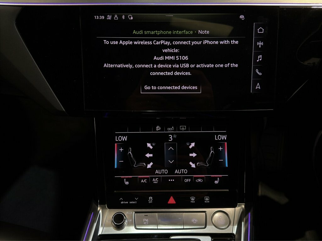 Audi E-tron E-tron Sportback 55 S Line Quattro Silver #10