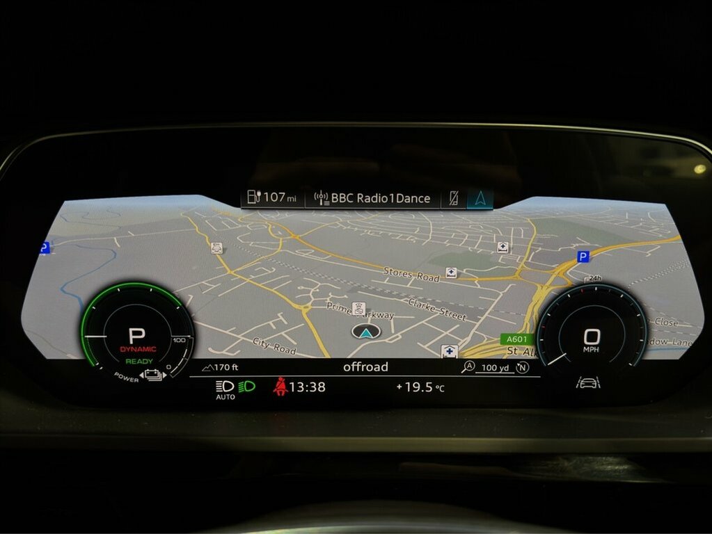 Audi E-tron E-tron Sportback 55 S Line Quattro Silver #7
