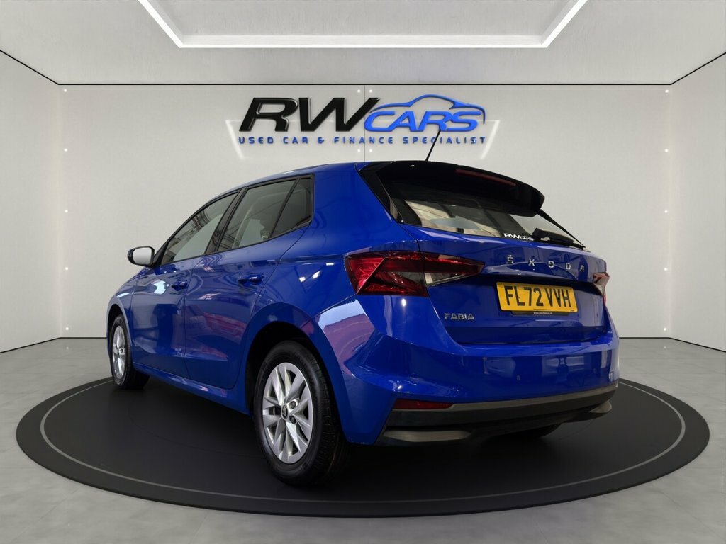 Skoda Fabia Hatchback Blue #2
