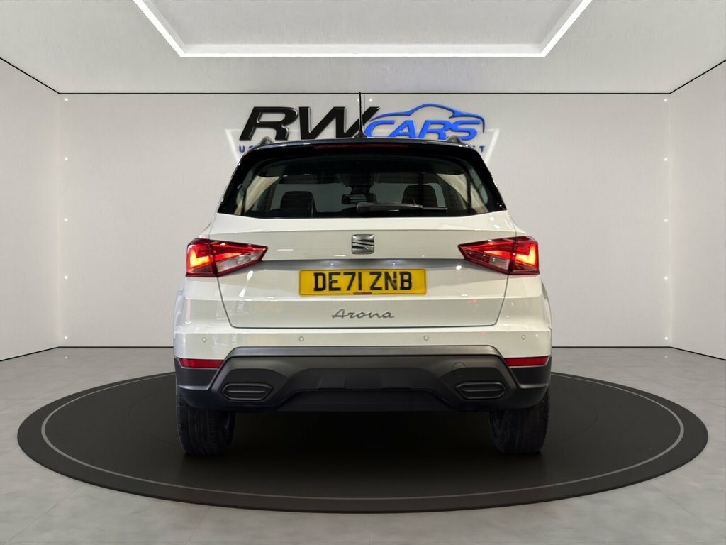 Seat Arona Suv White #3