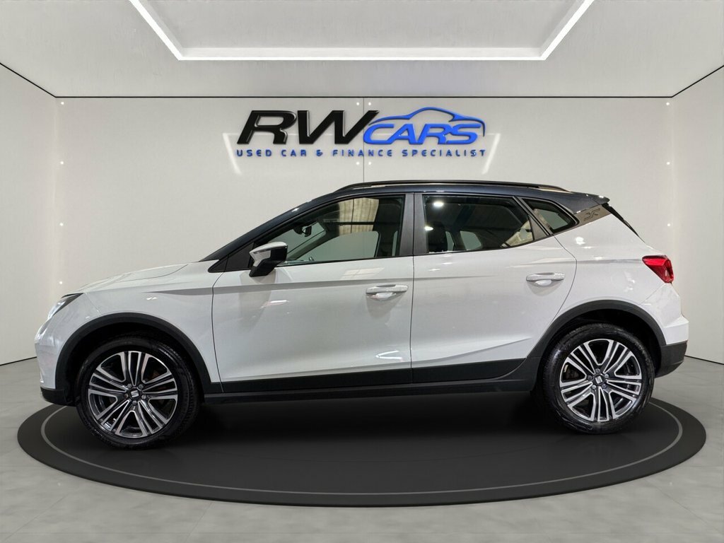 Seat Arona Suv White #2