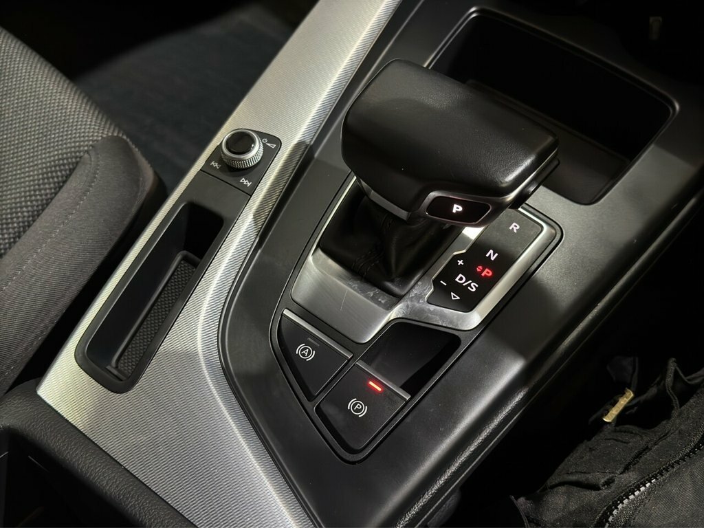 Audi A4 35 Tfsi Black Edition S Tronic Blue #10