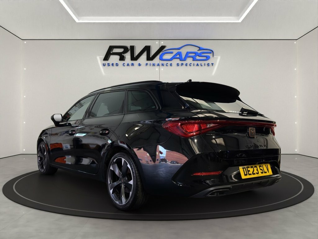 Cupra Leon Estate Black #2
