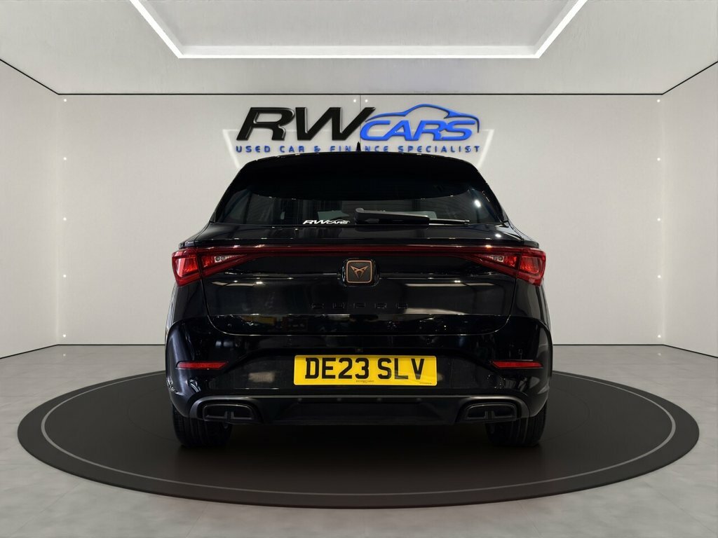 Cupra Leon Estate Black #3