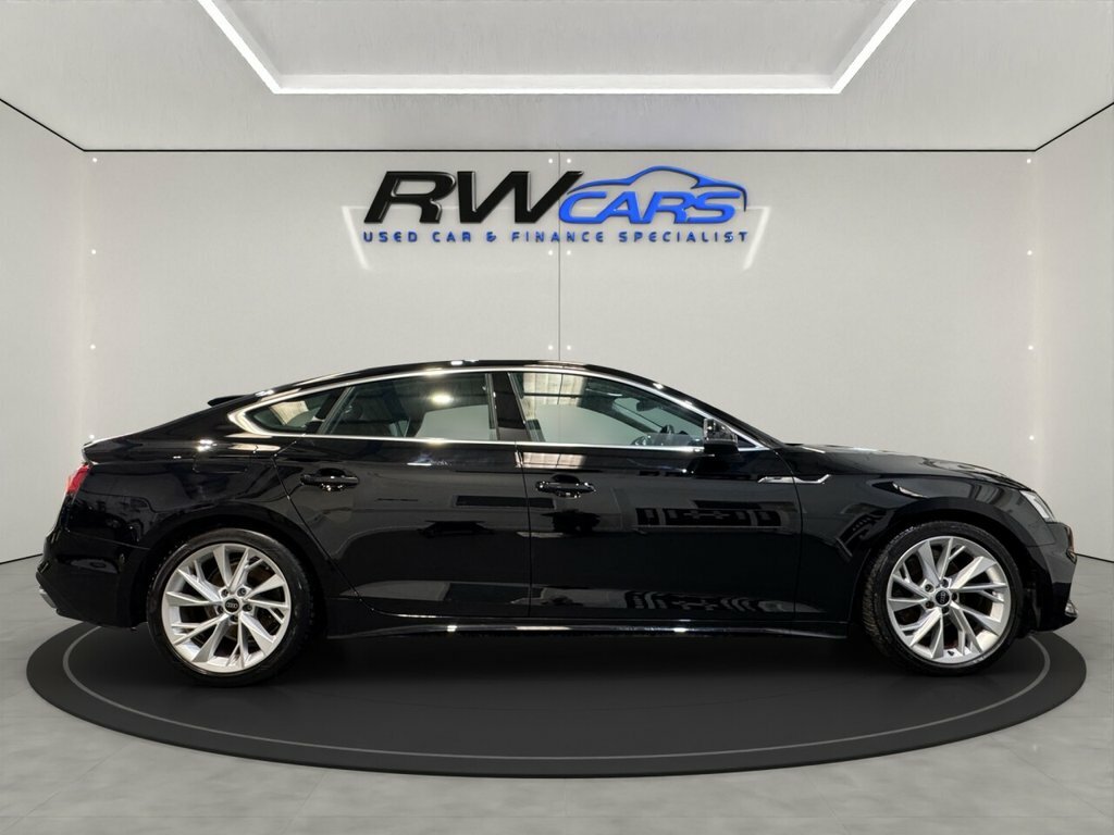 Audi A5 Hatchback Black #5