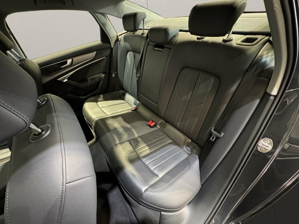 Audi A6 Saloon Tfsi 40 Black Edition White #25