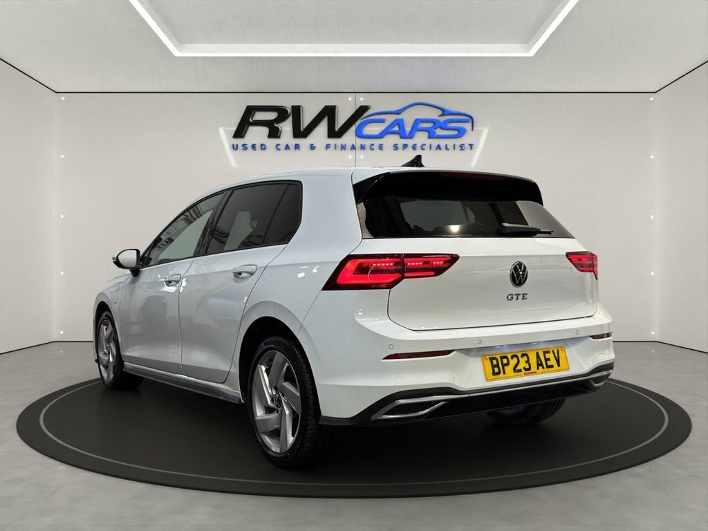 Volkswagen e-Golf Hatchback White #2