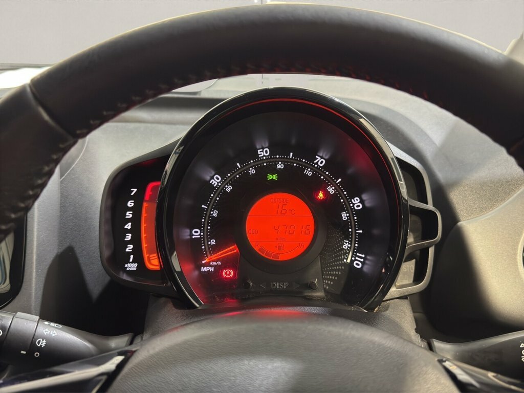 Toyota Aygo Hatchback Red #7