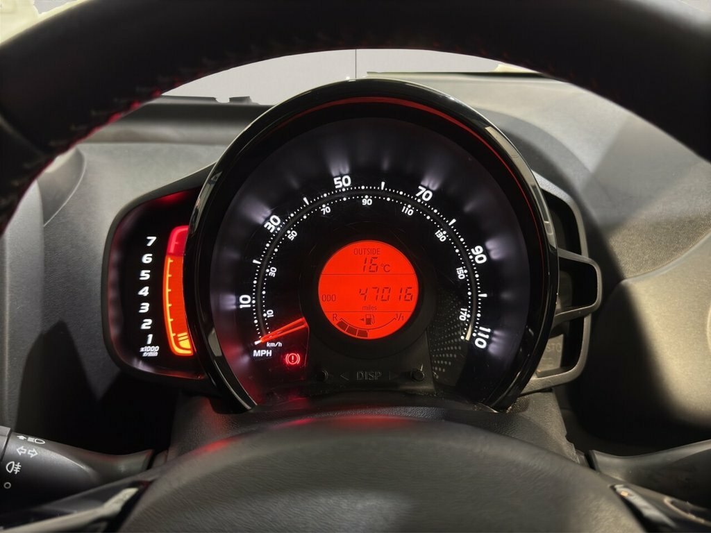 Toyota Aygo Hatchback Red #6