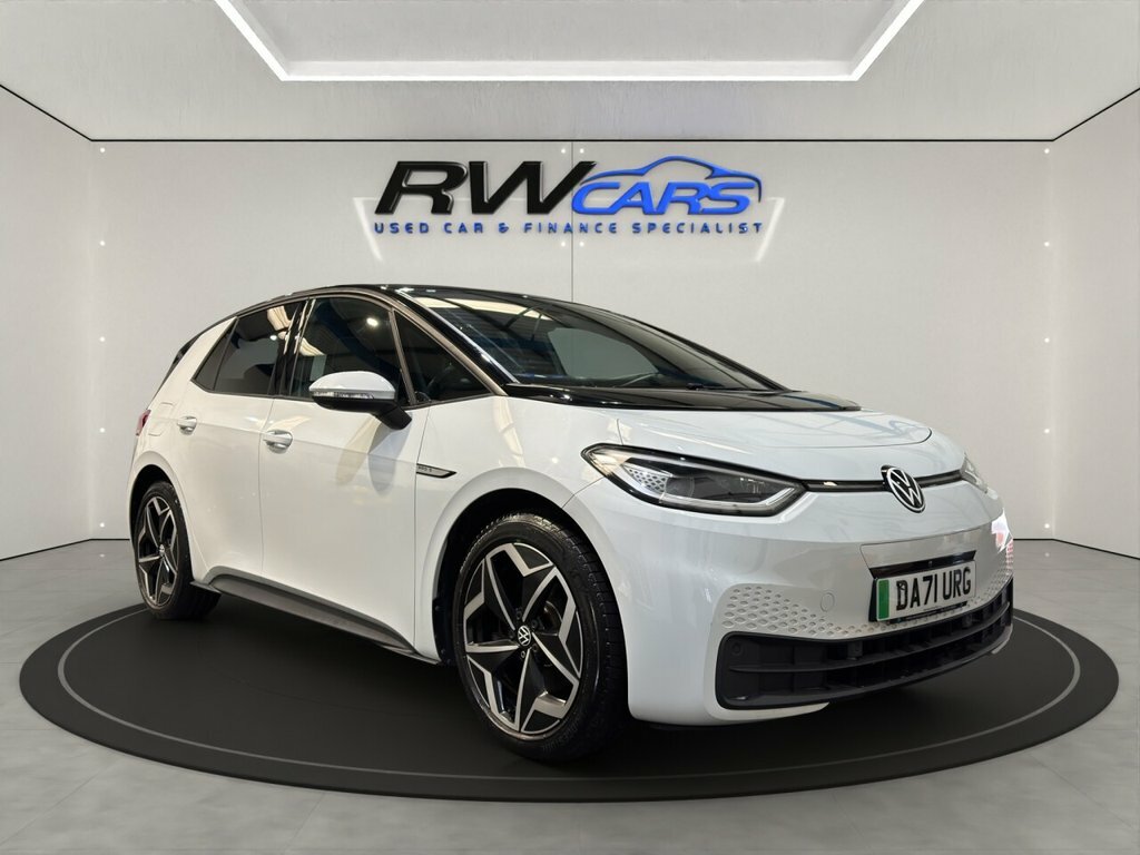 Volkswagen ID.3 Hatchback White #6
