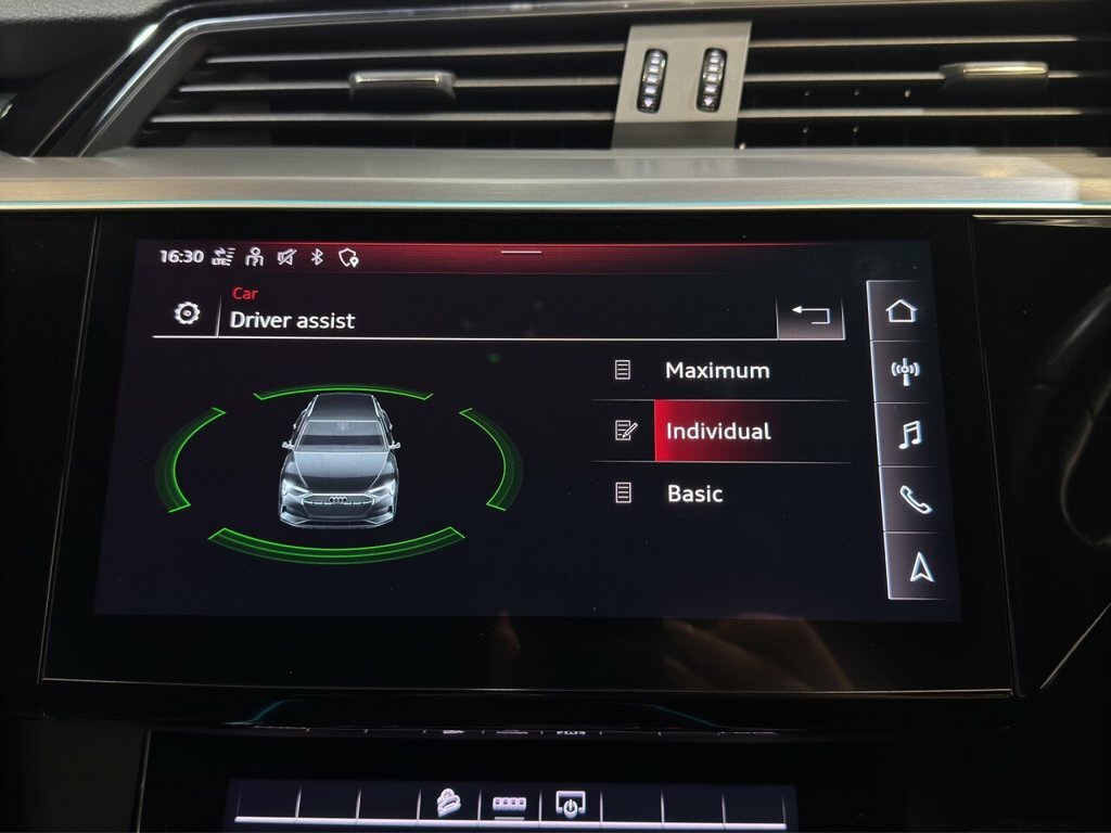 Audi E-tron 300Kw 55 Quattro 95Kwh Black Edition Black #11