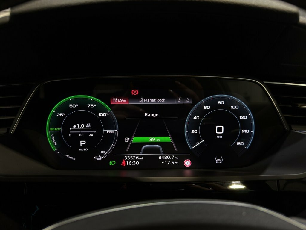 Audi E-tron 300Kw 55 Quattro 95Kwh Black Edition Black #8
