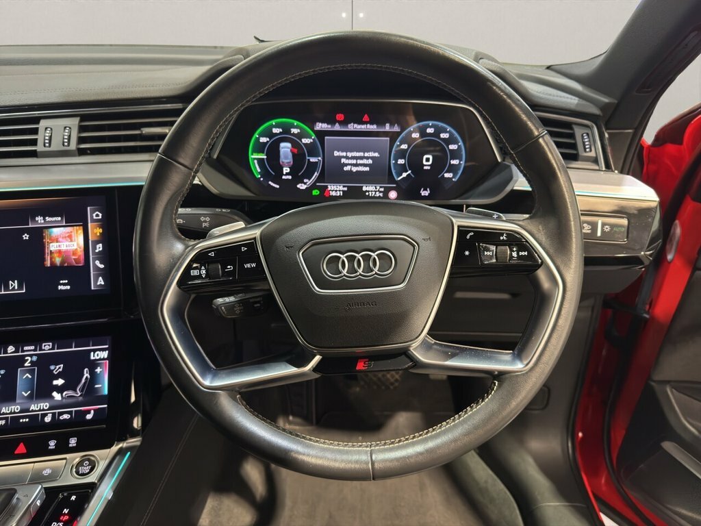 Audi E-tron 300Kw 55 Quattro 95Kwh Black Edition Black #18