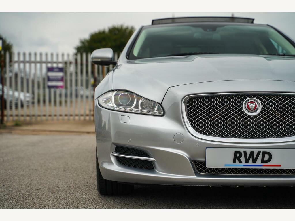 Jaguar XJ 3.0 V6 Portfolio Euro 5 S S Silver #3