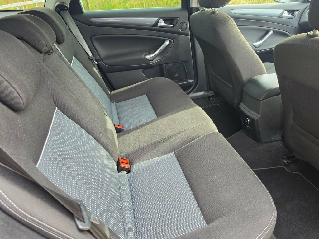 Ford Mondeo 2.0 Titanium X Silver #14