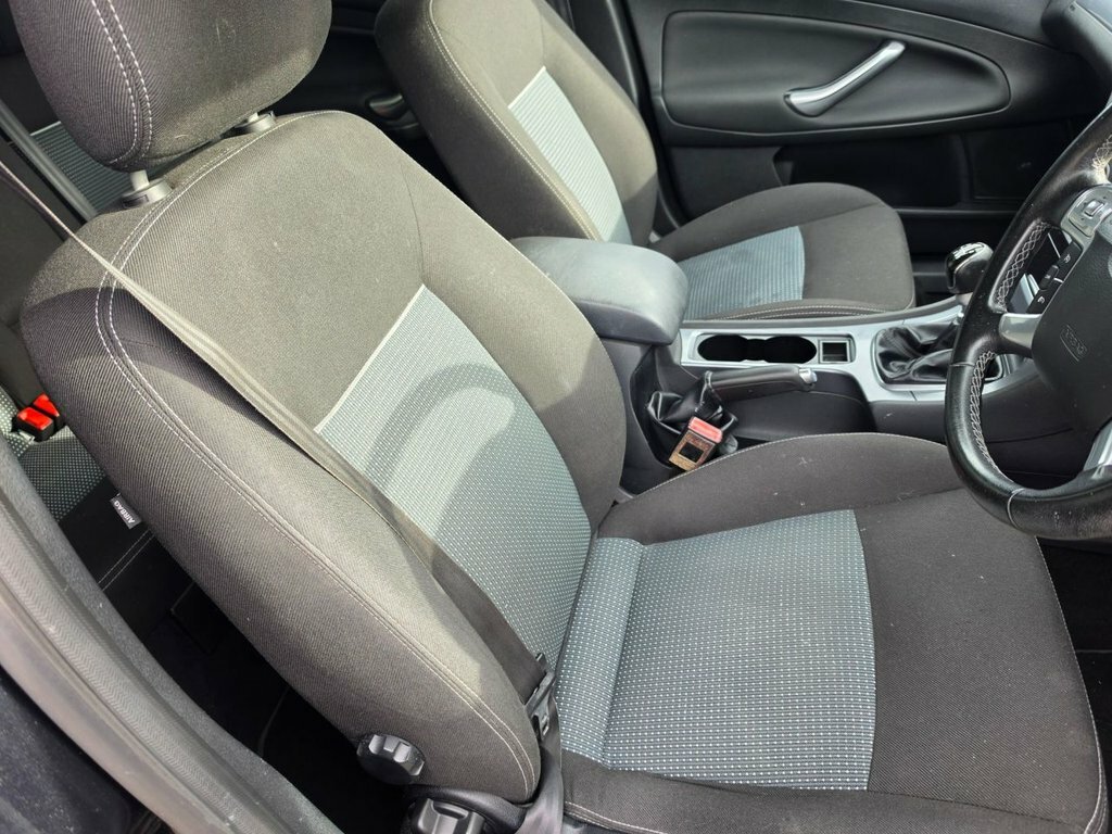 Ford Mondeo 2.0 Titanium X Silver #9