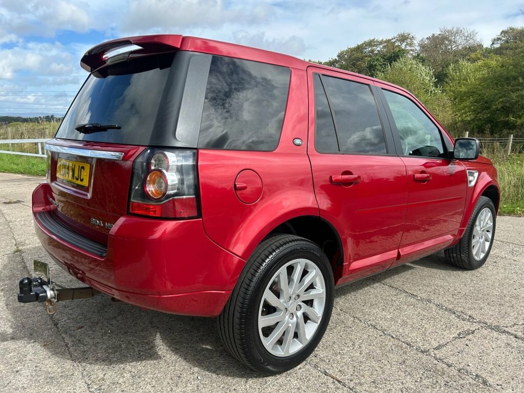 Land Rover Freelander 2 2.2L Hse Red #3