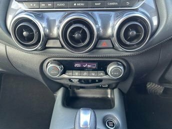 Nissan Juke N-connecta Brown #27