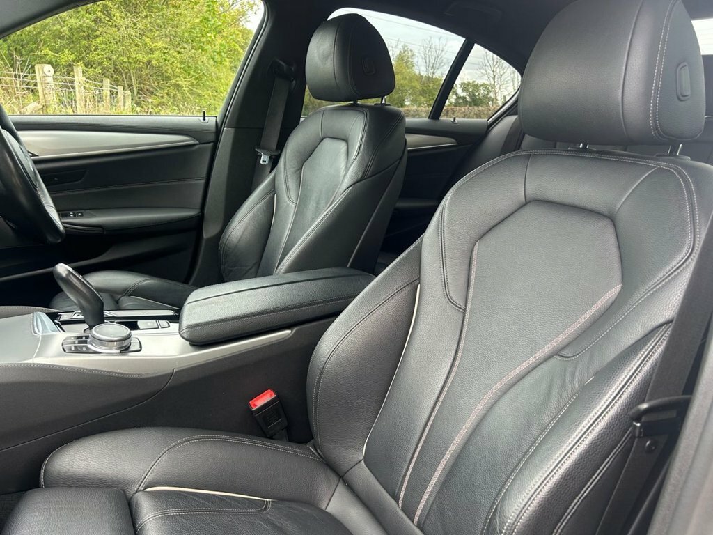 BMW 5 Series 520D Se Black #31