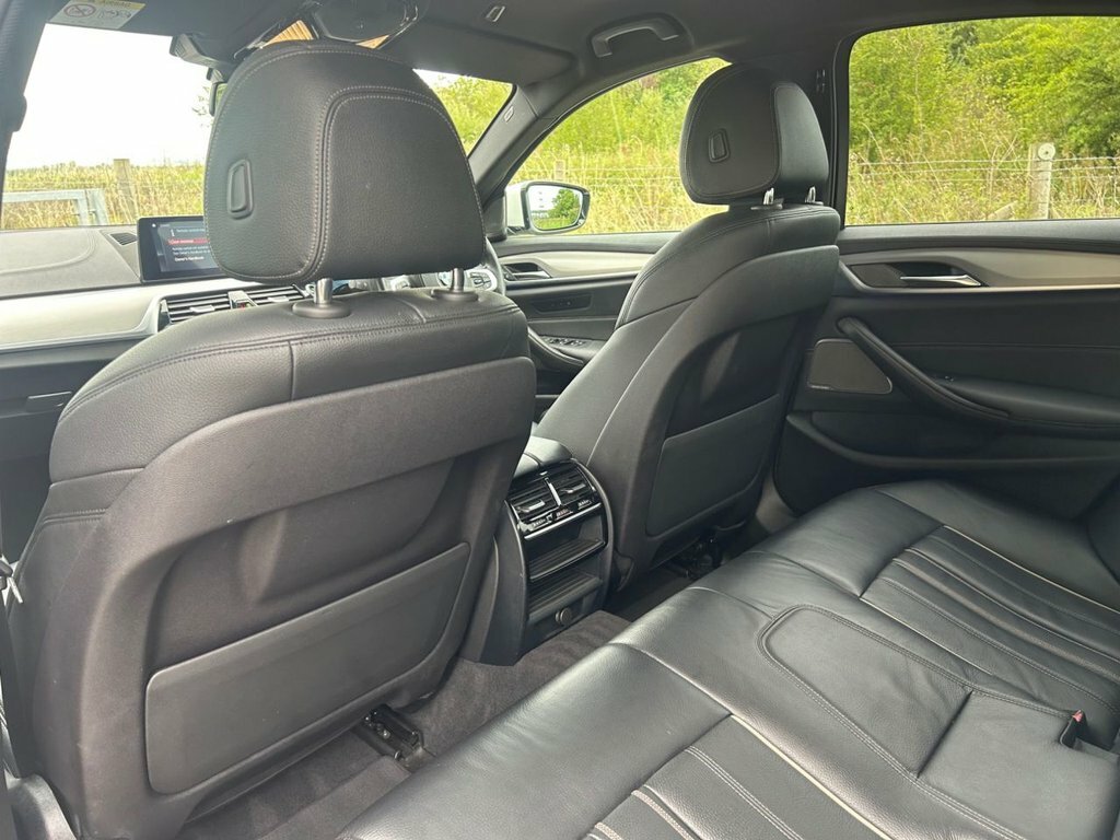 BMW 5 Series 520D Se Black #33