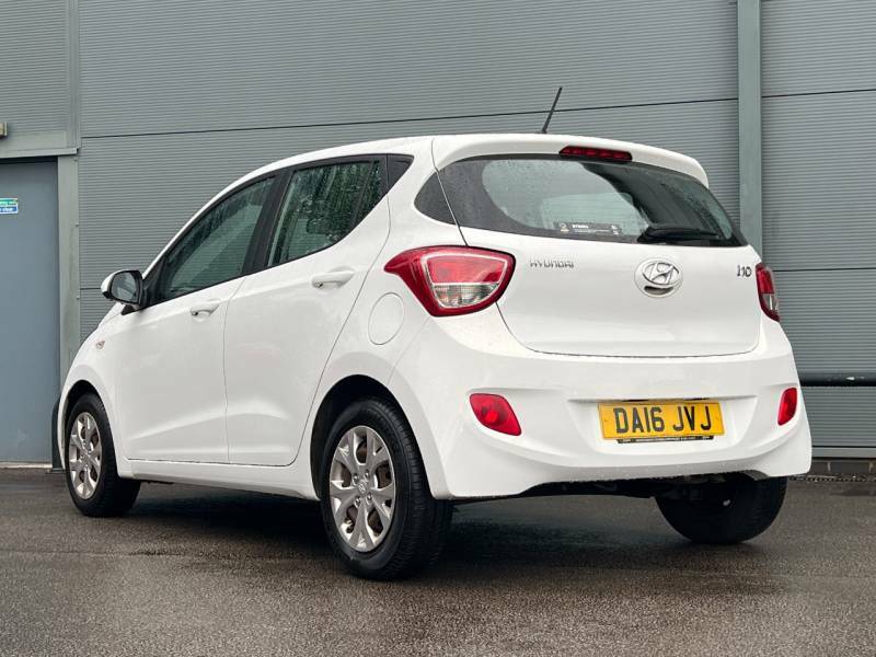Hyundai I10 1.2 Se White #4