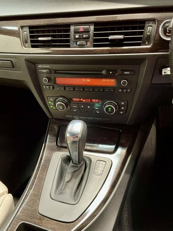 BMW 3 Series 2.0 320D Ed Efficientdynamics Euro 5 Ss Black #10