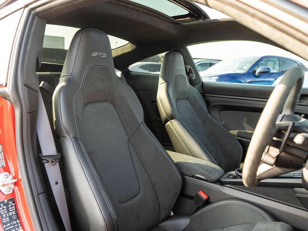 Porsche 911 Carrera 4 Gts Pdk MT25YRW #5