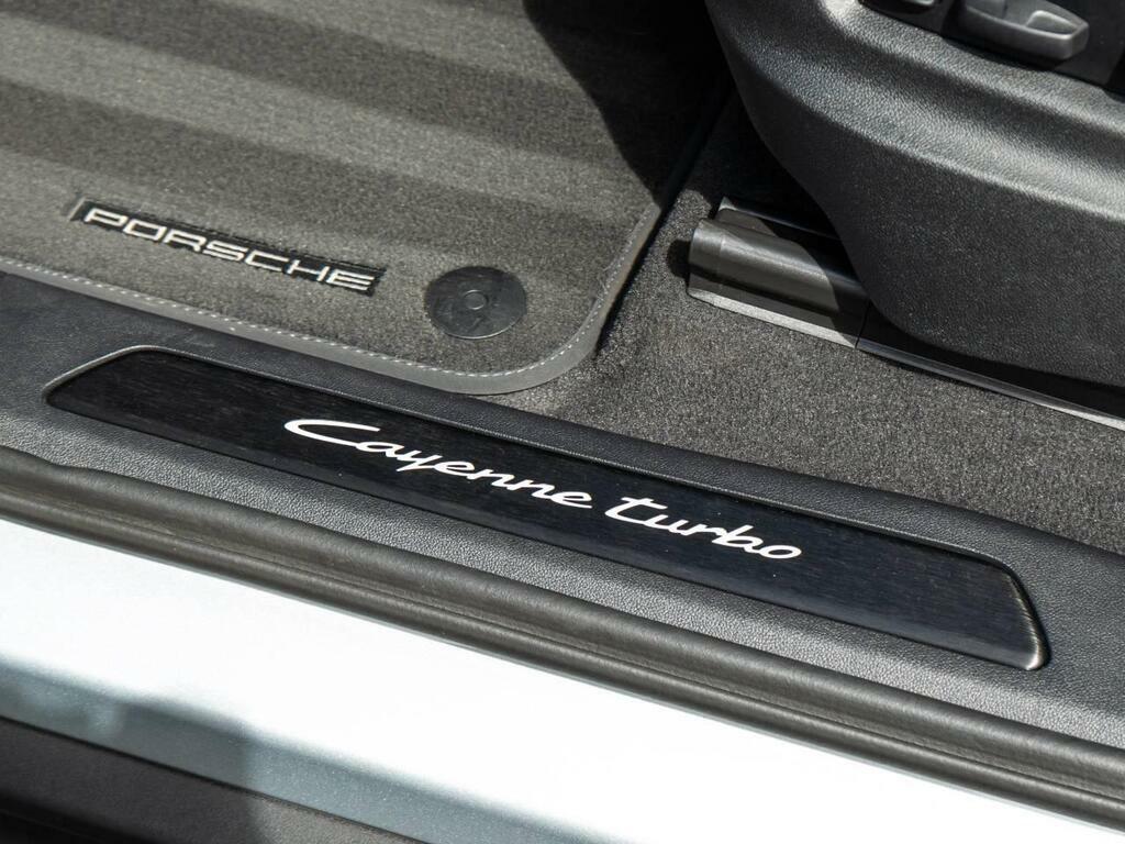 Porsche Cayenne V6 #31
