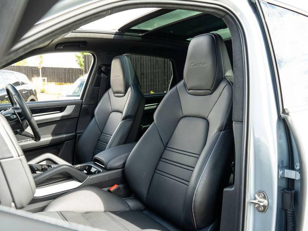 Porsche Cayenne V6 #33