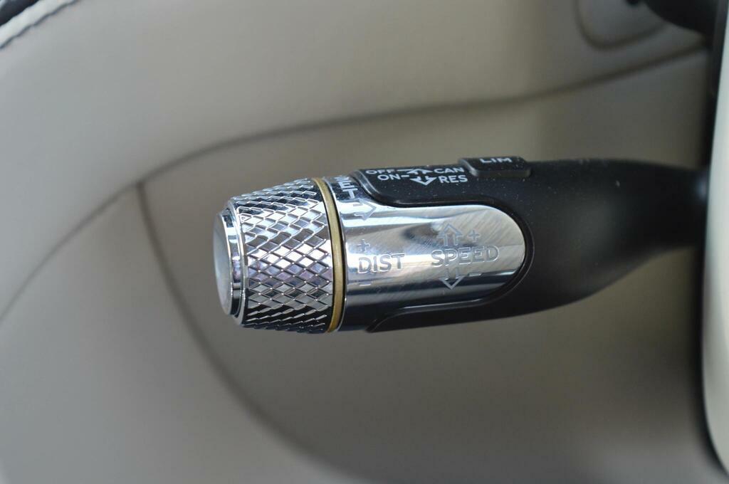 Bentley Flying Spur 4.0 V8 S Std #37
