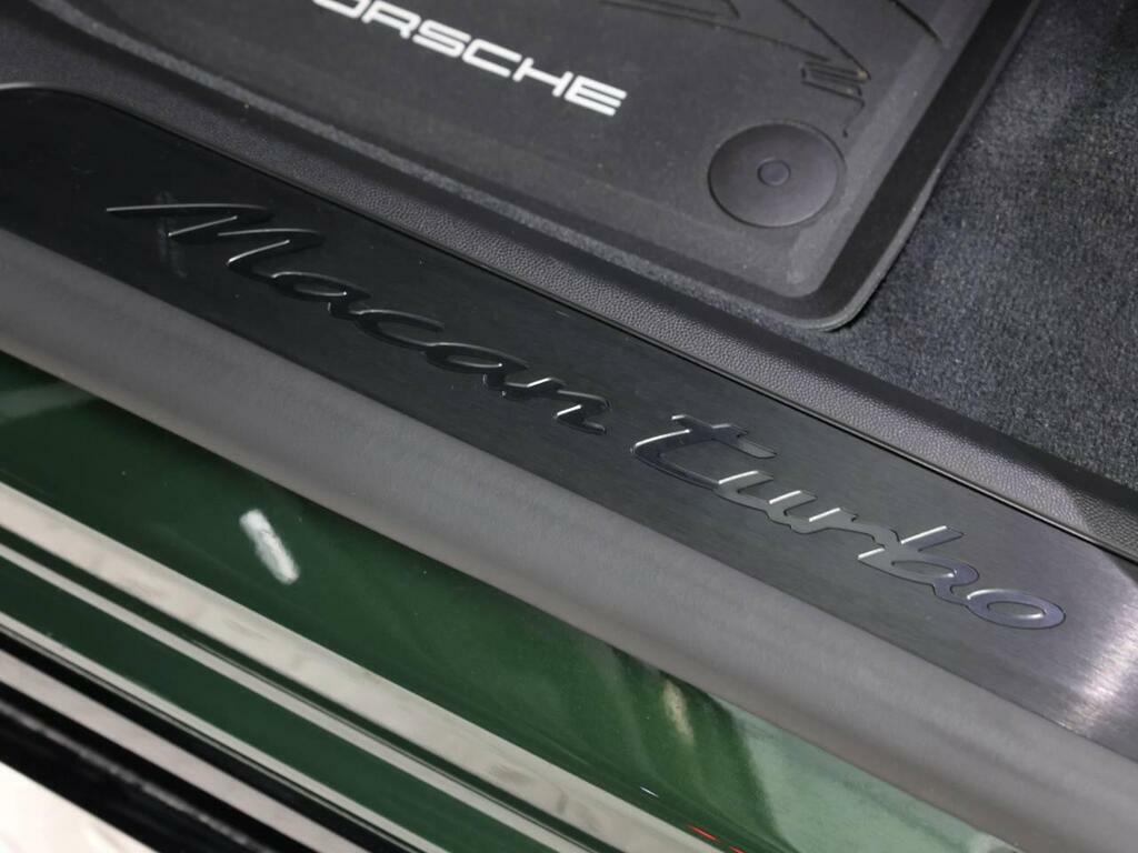 Porsche Macan Gts S-a 2026  #22