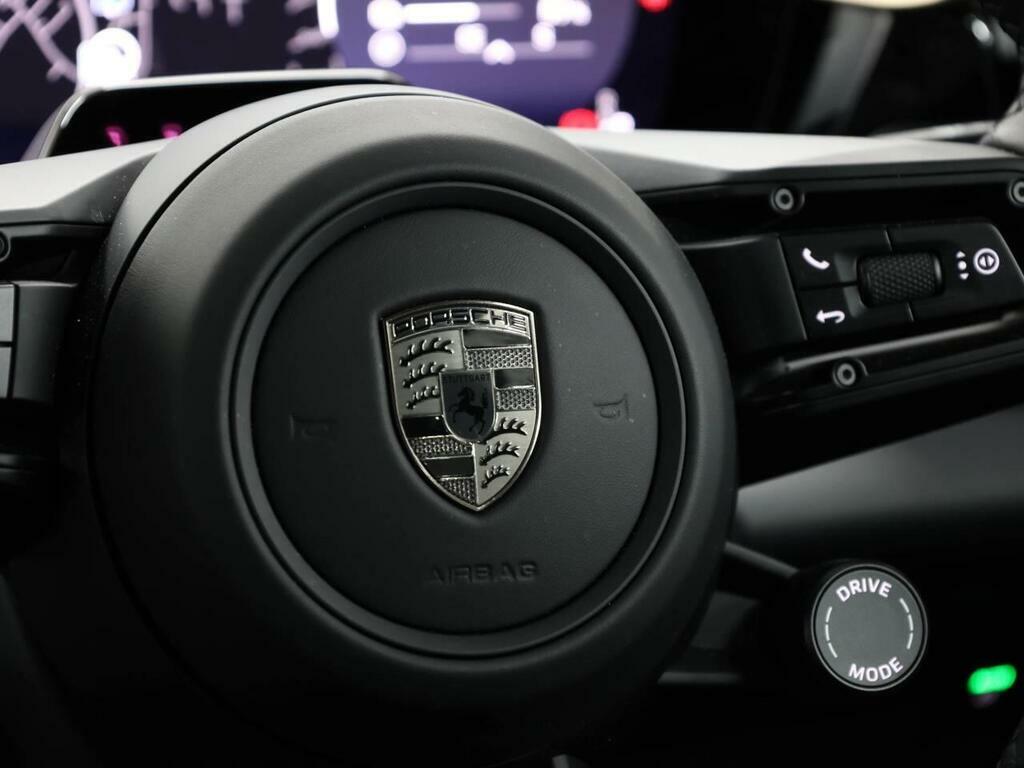 Porsche Macan Gts S-a 2026  #20