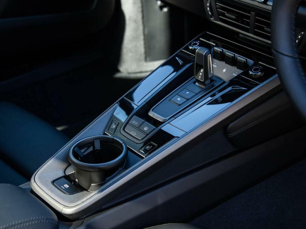 Porsche 911 Tiptronic S Silver #25