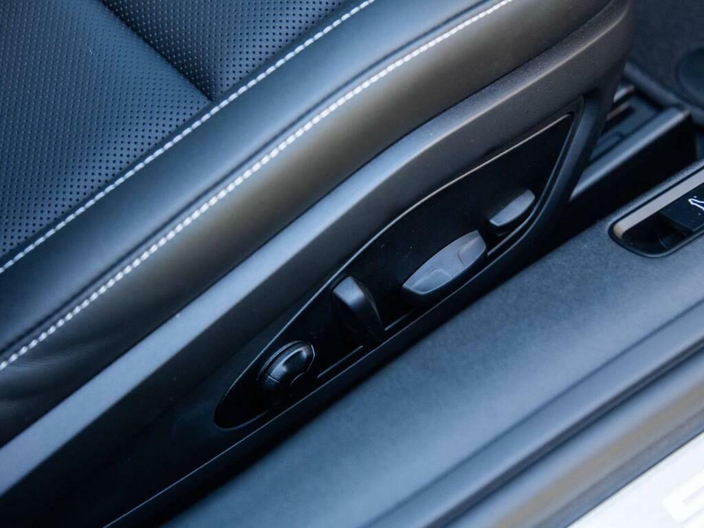 Porsche 911 Tiptronic S Silver #24