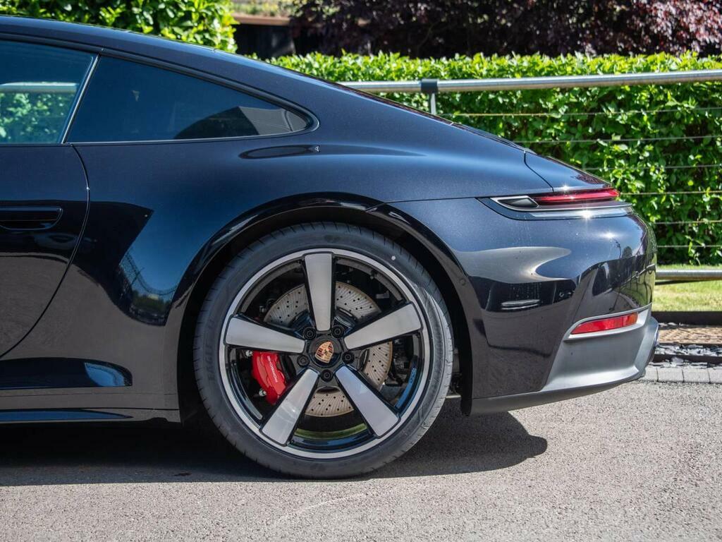 Porsche 911 Tiptronic S Silver #17