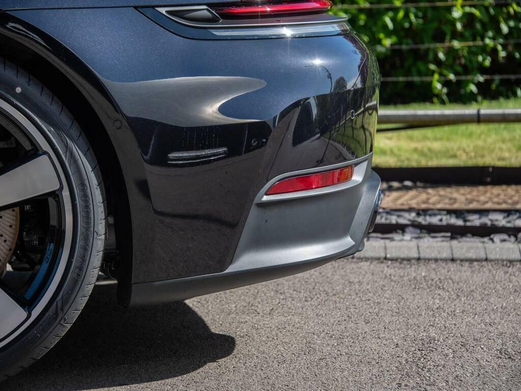 Porsche 911 Tiptronic S Silver #15
