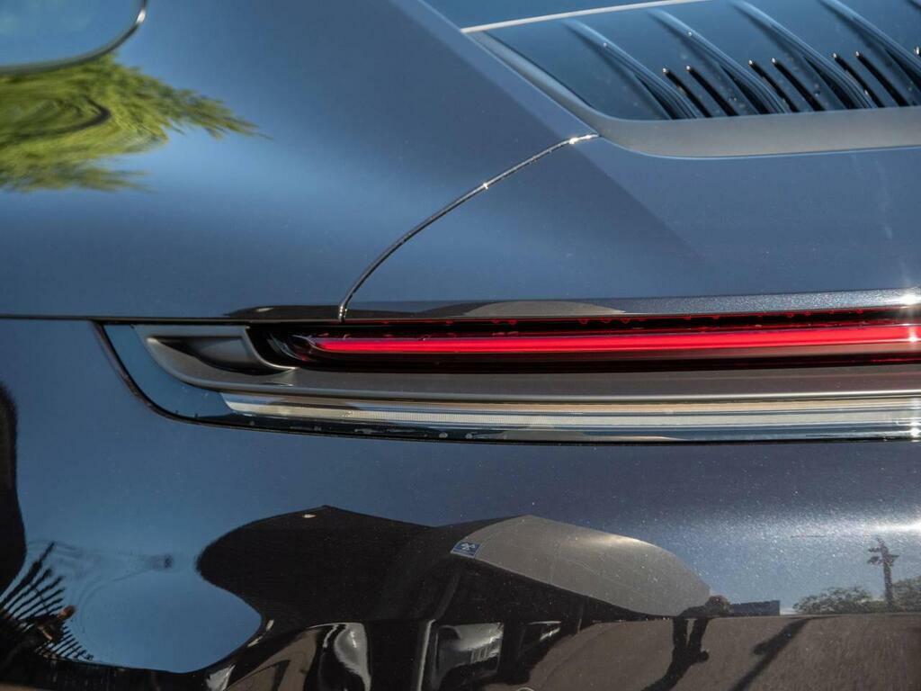 Porsche 911 Tiptronic S Silver #21