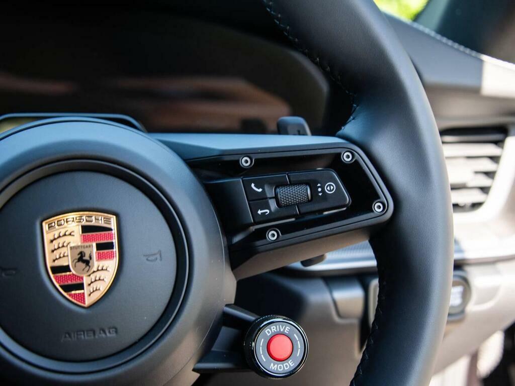 Porsche 911 Tiptronic S Silver #39