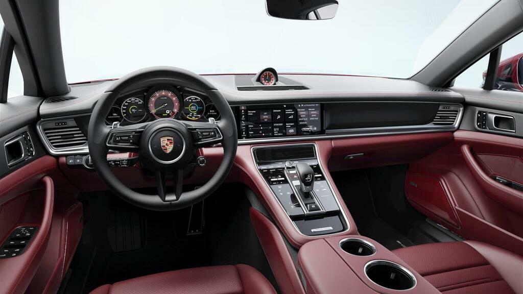 Porsche Panamera 4S Sport Turismo Pdk Red #5