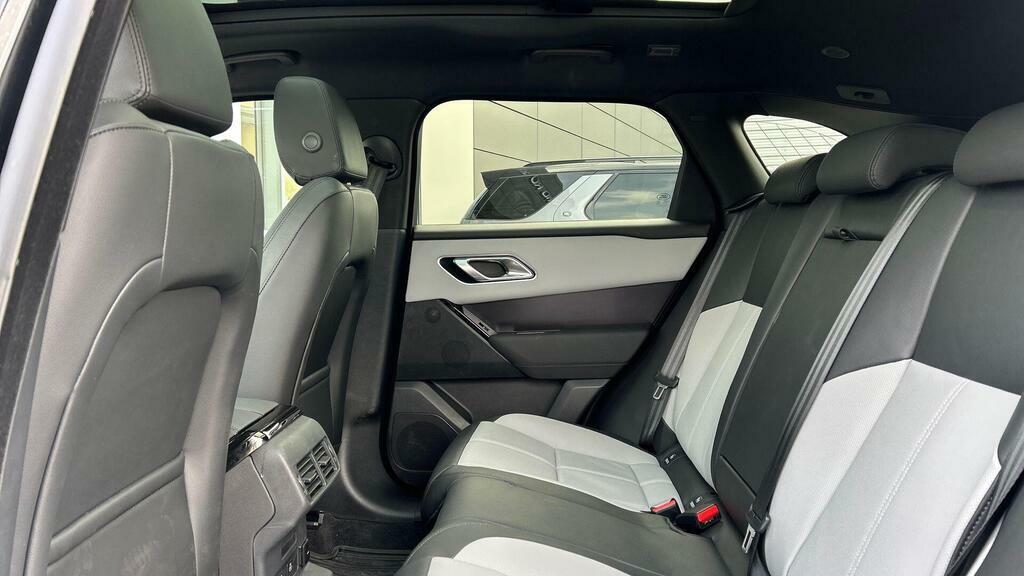 Land Rover Range Rover Velar 2.0 D200 Mhev Dynamic Se Suv 4Wd E Black #4