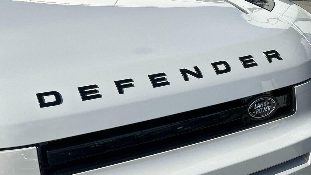 Land Rover Defender 110 Suv Black #28