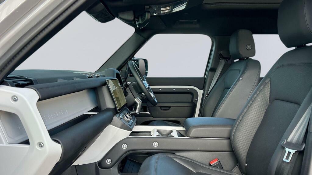 Land Rover Defender 110 3.0 D250 110 X-dynamic Se Grey #3