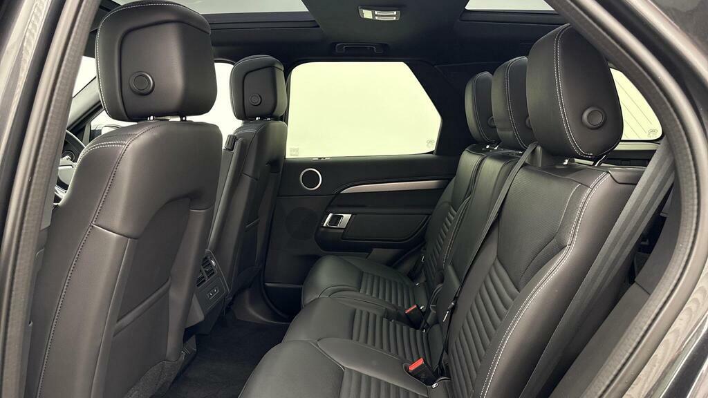 Land Rover Discovery 3 .0 D350 Dynamic Se Grey #4