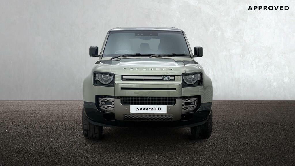Land Rover Defender 110 X-dynamic Hse Black #7