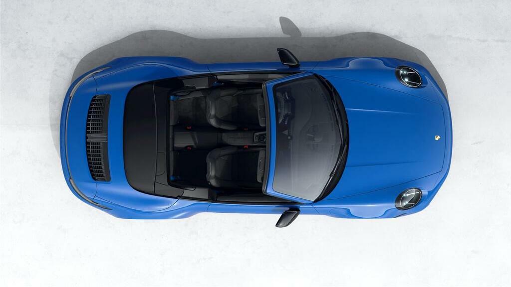 Porsche 911 Carrera Gts Pdk Blue #4